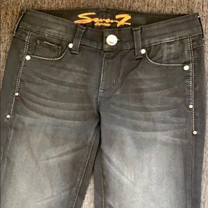 *SOLD* Seven Jean’s - Flare - NWOT💙💎